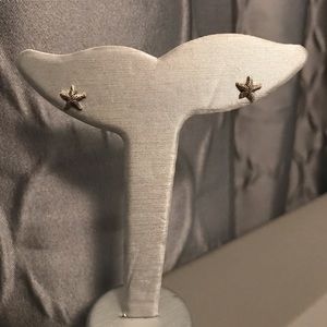 Silver small starfish earrings